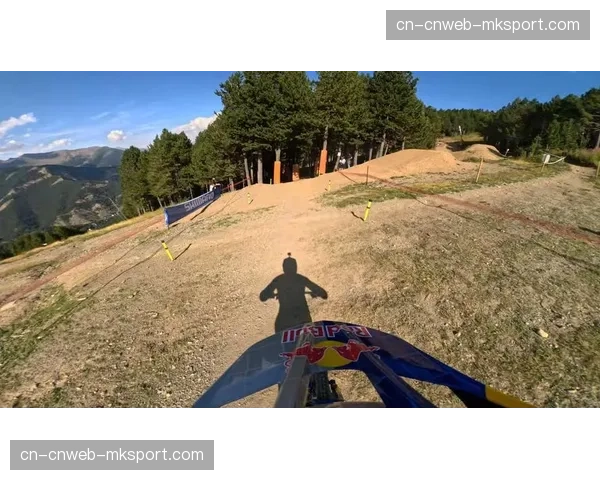 纪录片《车轮下的印记》上映，聚焦安道尔山地自行车文化